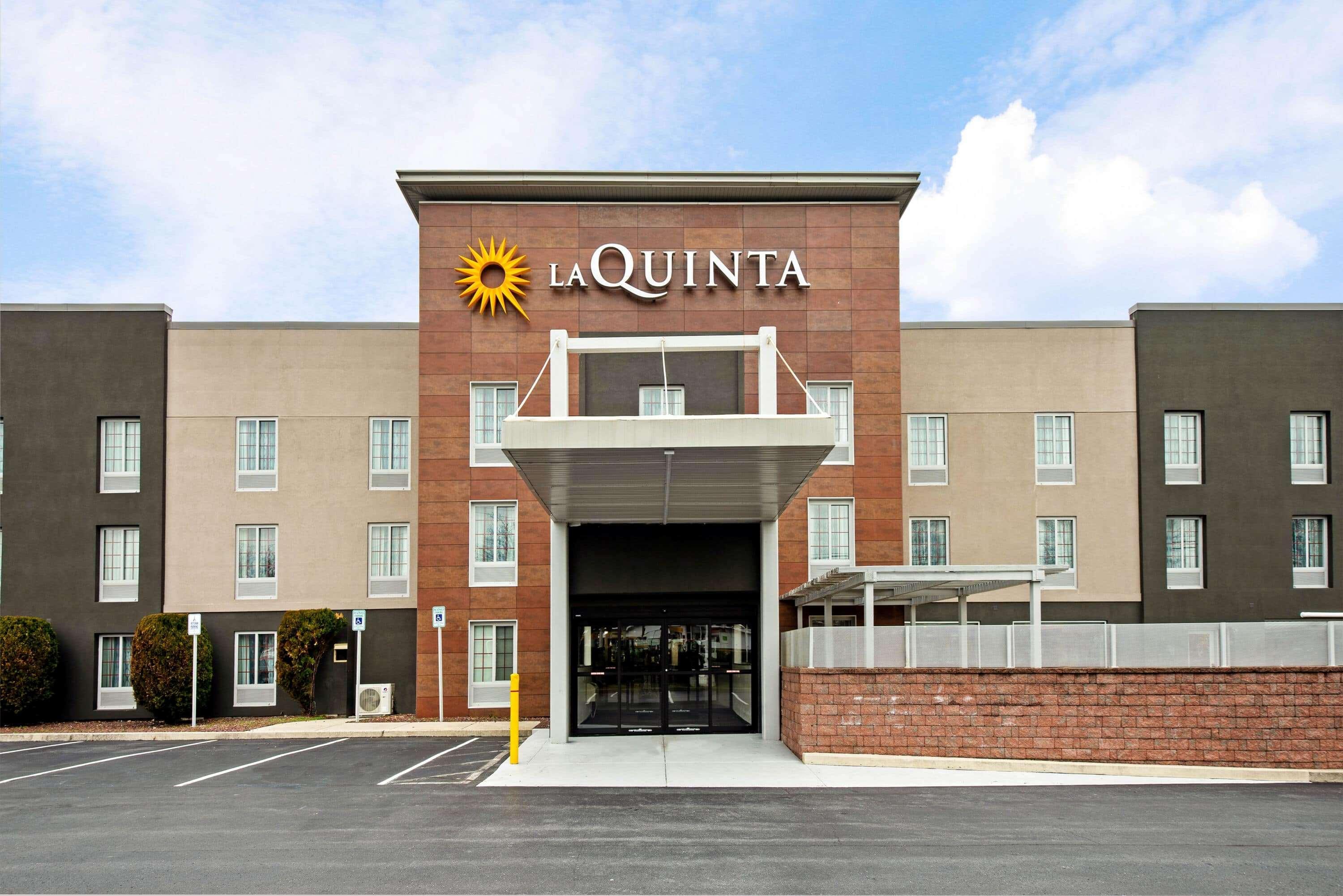 La Quinta By Wyndham New Cumberland - Harrisburg Hotel Exterior photo